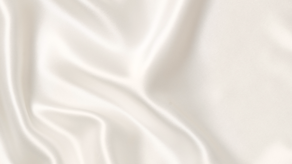 Before You Buy a Silk Pillowcase: Check These 4 Labels